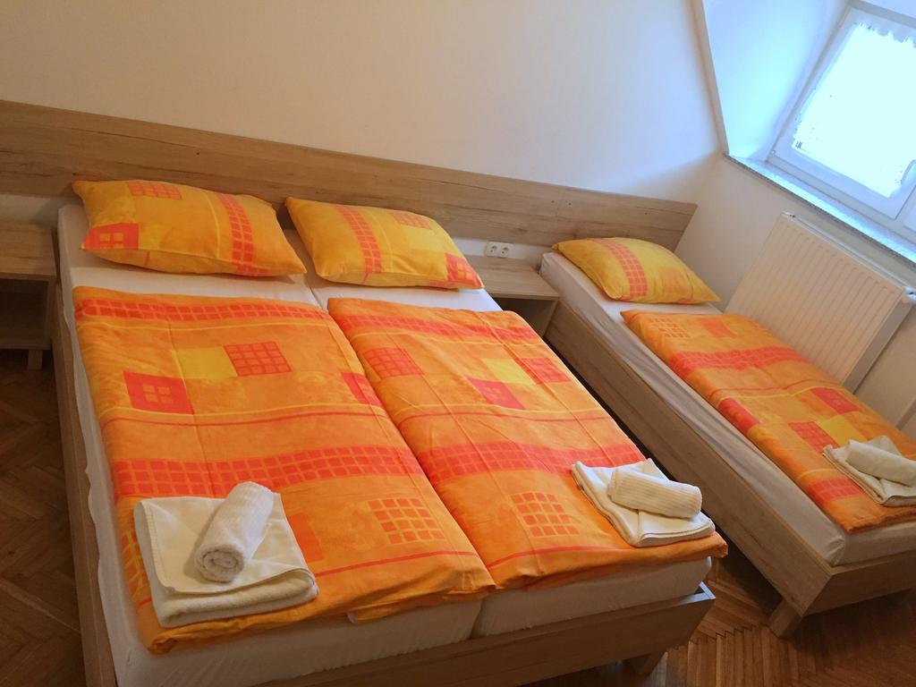 Apartmaji In Sobe Tina クランスカゴーラ エクステリア 写真
