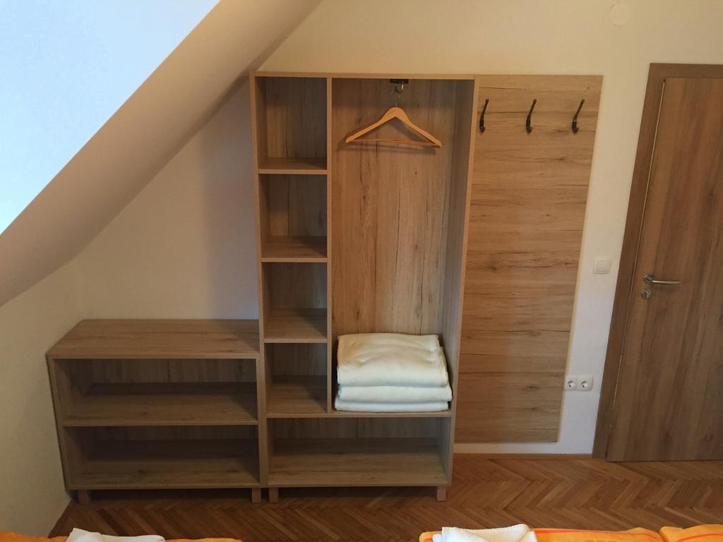 Apartmaji In Sobe Tina クランスカゴーラ エクステリア 写真