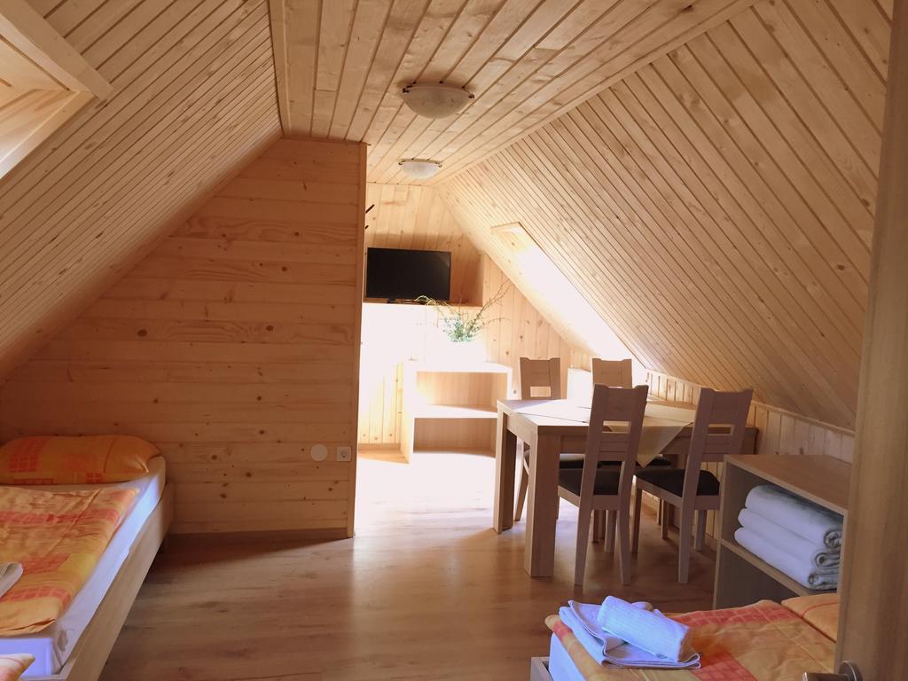 Apartmaji In Sobe Tina クランスカゴーラ エクステリア 写真
